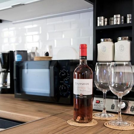 Luxurious Apartment In The Heart Of Town ! Loutráki Extérieur photo